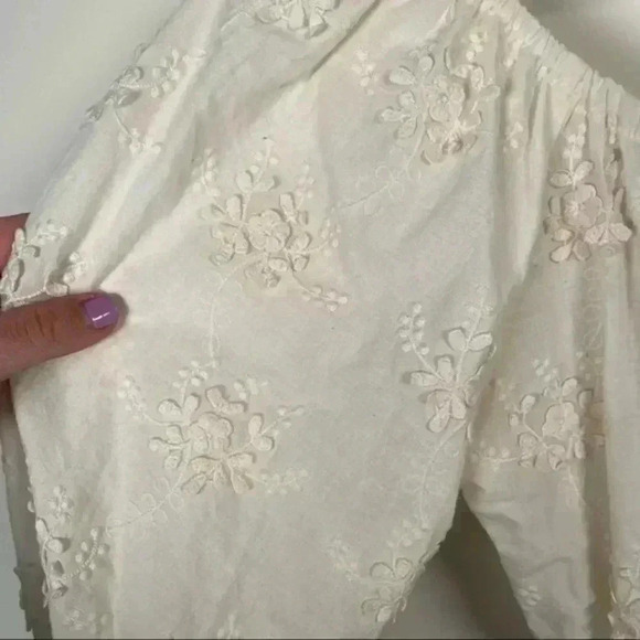 Mes Demoiselles Ivory Floral Embroidered Poplin Top - Picture 5 of 11